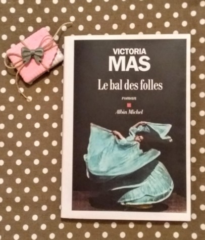 Le bal des folles